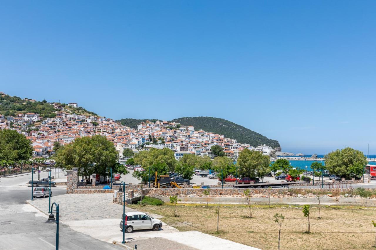 Uncle John'S Guesthouse Skopelos Exterior foto