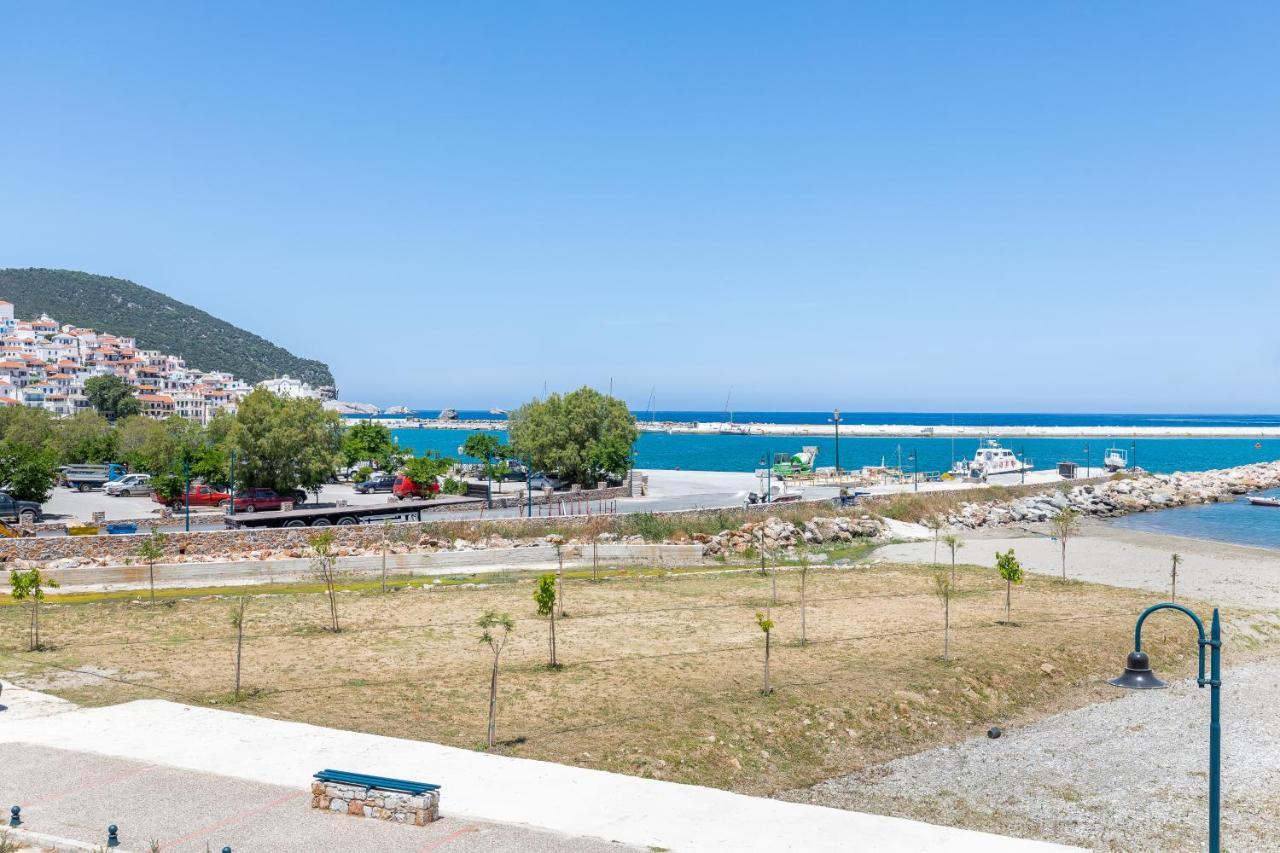 Uncle John'S Guesthouse Skopelos Exterior foto